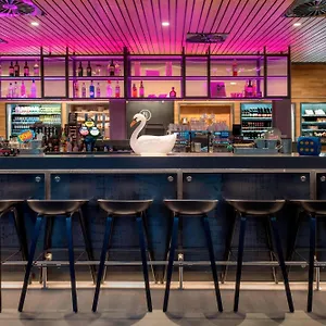 Moxy Stratford **** London
